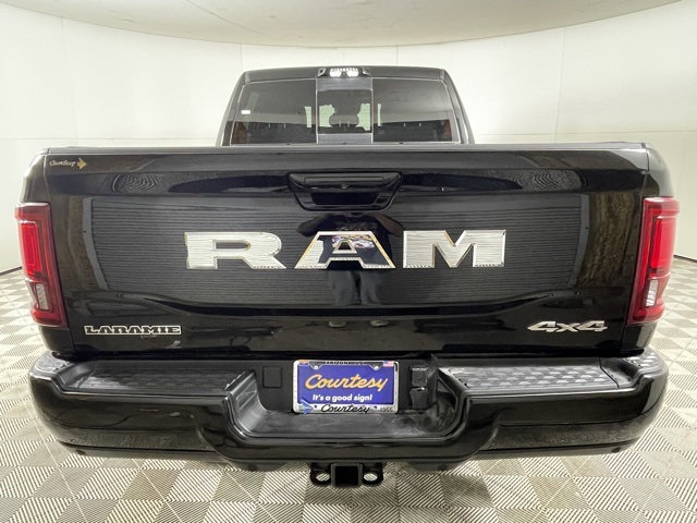 2025 Ram 3500 Laramie photo 6