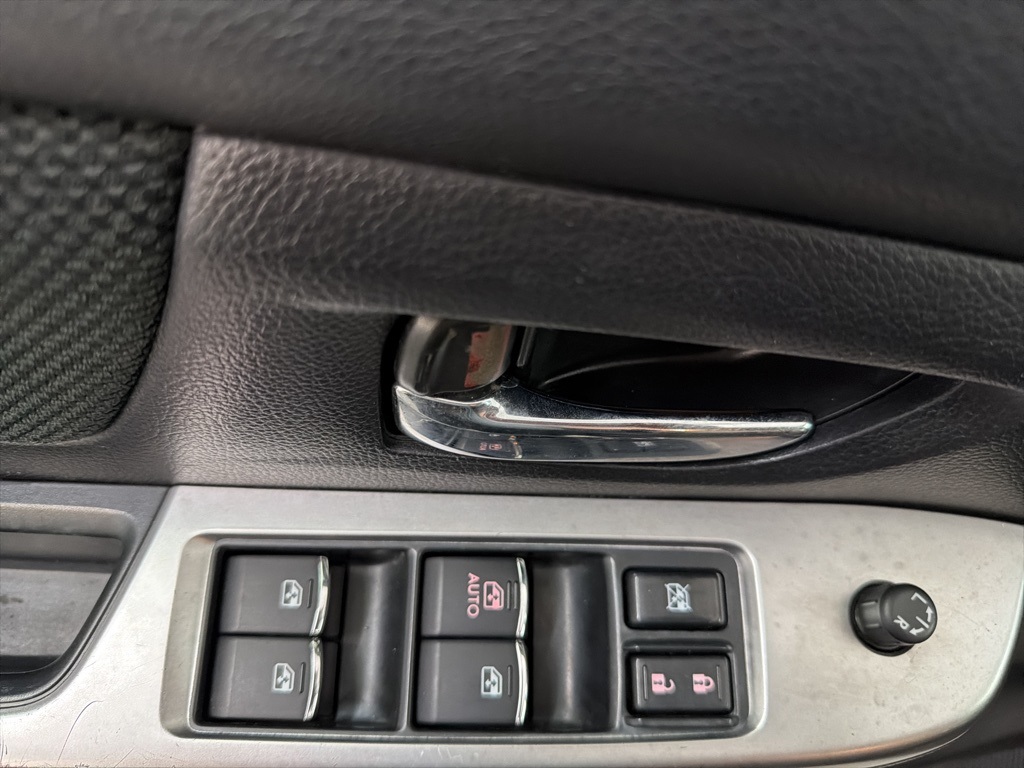 2017 Subaru Crosstrek 2.0i Premium photo 8