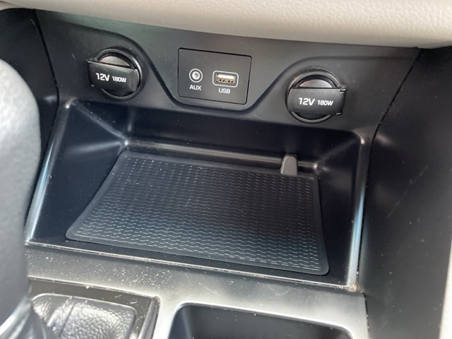 2019 Hyundai Tucson SE photo 16