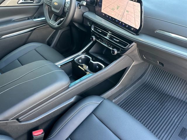 2026 Chevrolet Traverse photo 17