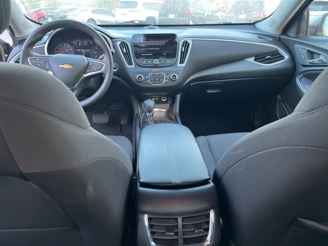 2023 Chevrolet Malibu 1LT photo 17