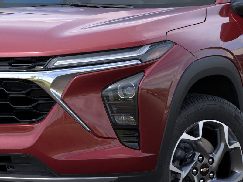 2025 Chevrolet Trax LT photo 10