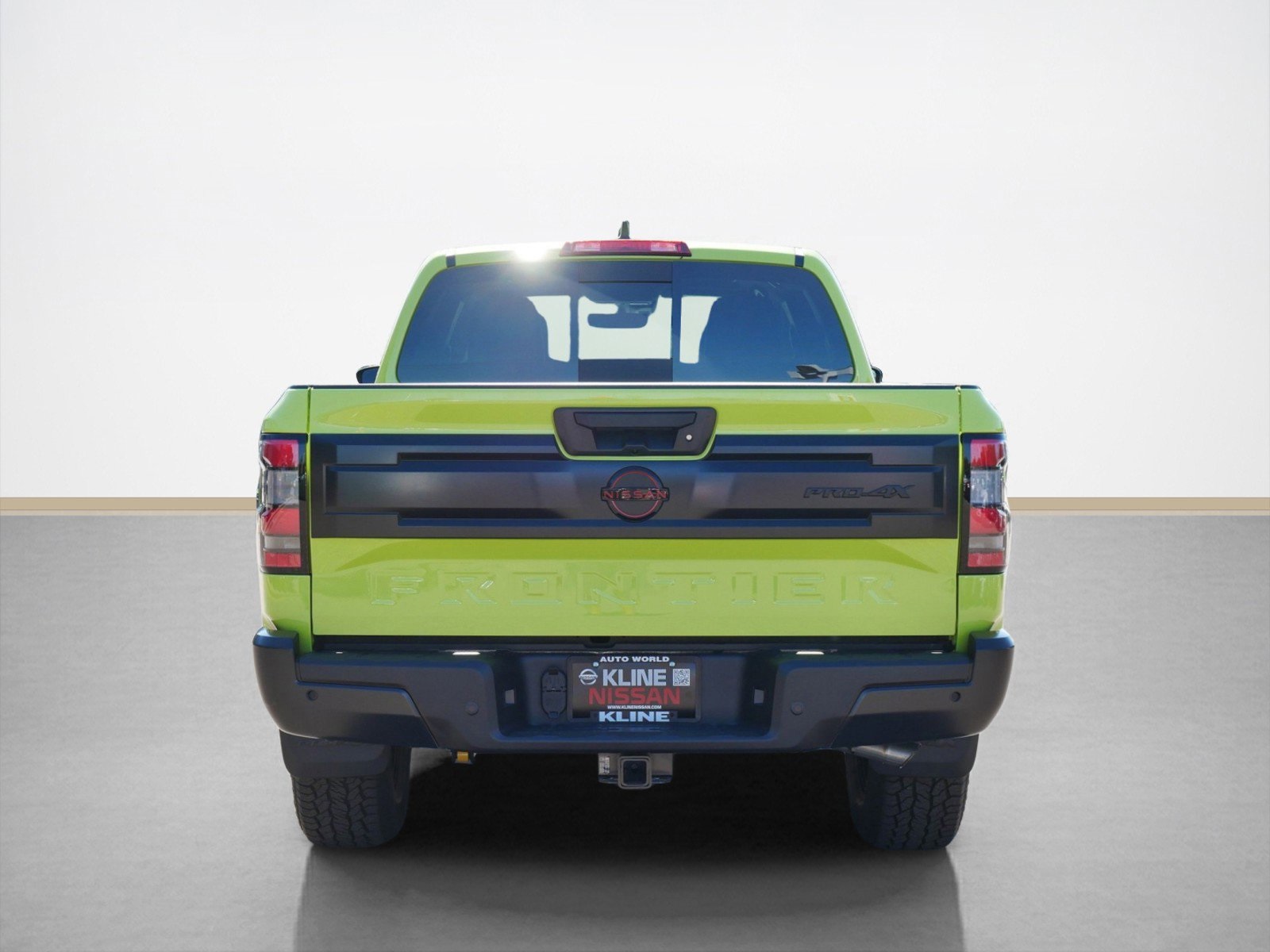 2026 Nissan Frontier Crew Cab PRO-4X photo 3