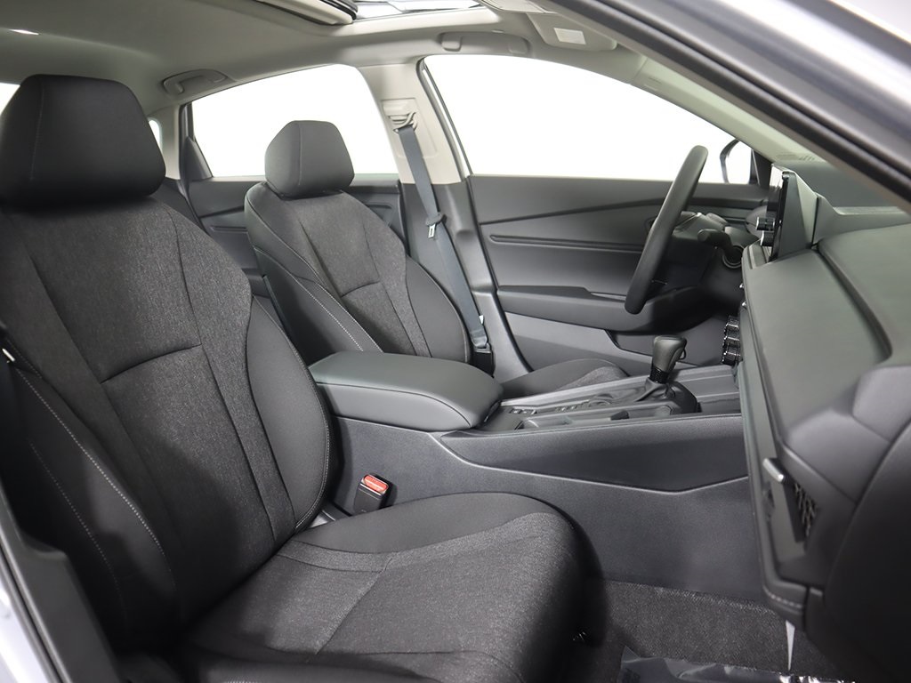 2025 Honda Accord SE photo 17