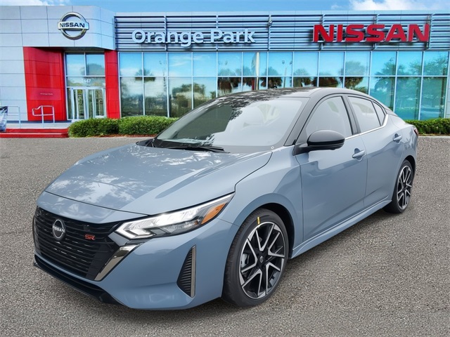 2025 Nissan Sentra SR photo 4