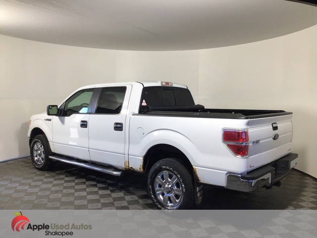 2011 Ford F-150 XLT photo 4