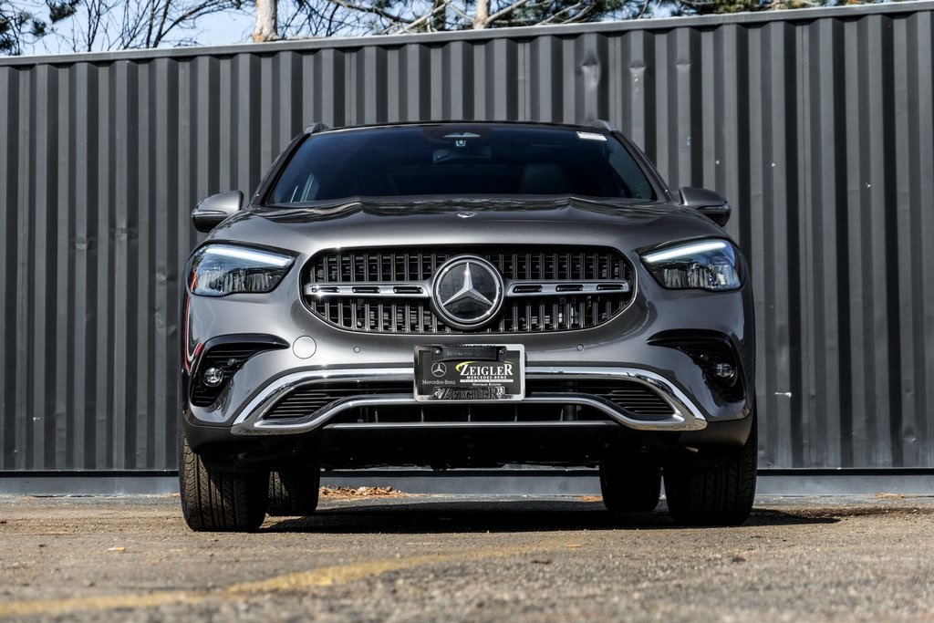 2025 Mercedes Benz GLA 250 4MATIC photo 5