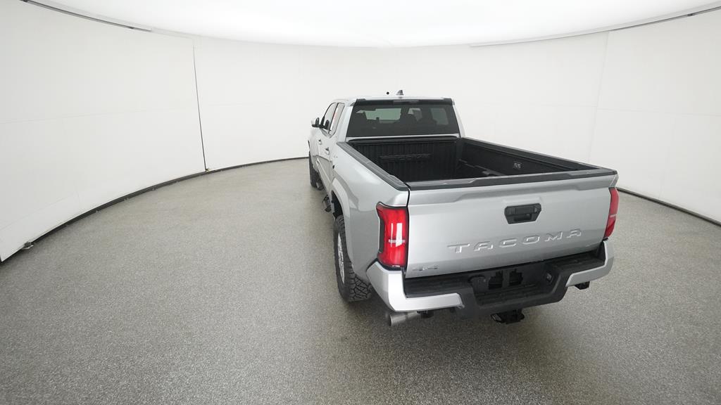2025 Toyota Tacoma SR5 photo 16