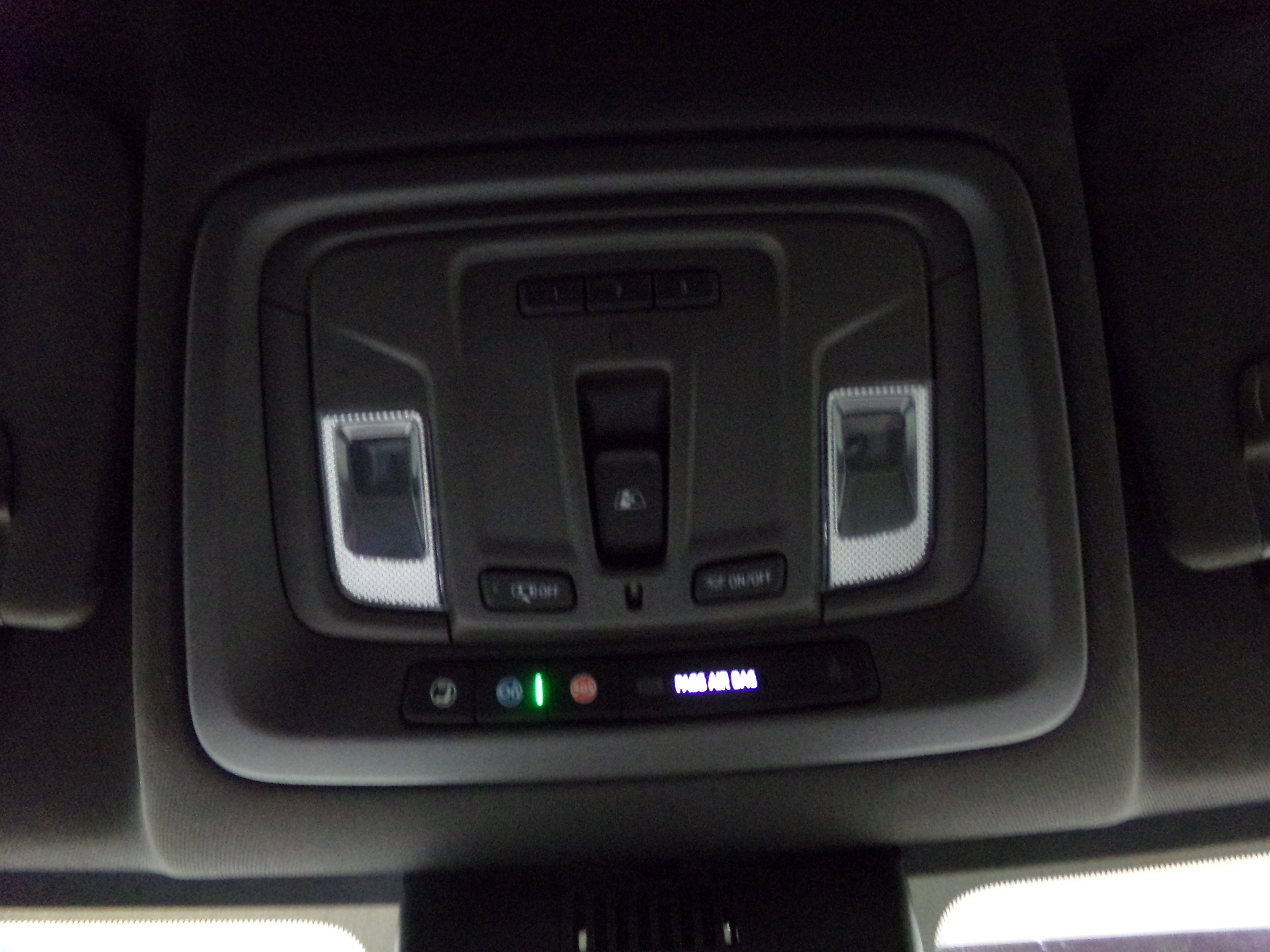 2022 Chevrolet Silverado 1500 RST photo 10