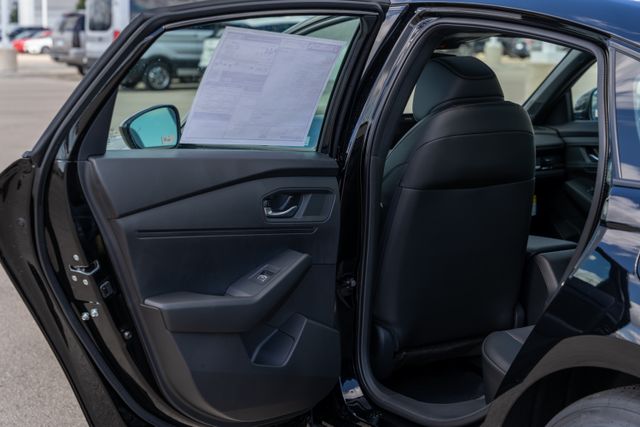 2025 Honda Accord Hybrid Sport-L photo 18