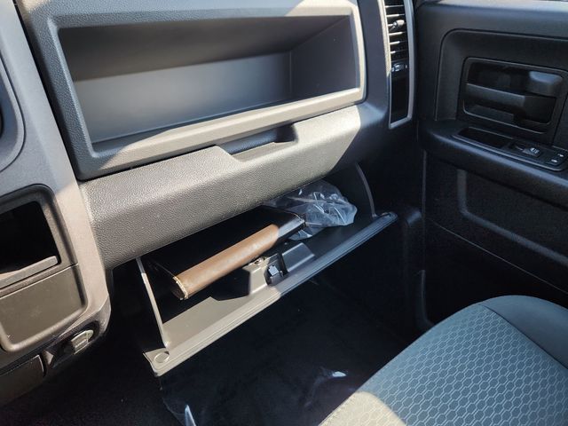 2016 Ram 1500 Tradesman photo 37