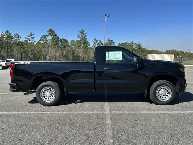 2025 Chevrolet Silverado LT Z71 photo 3