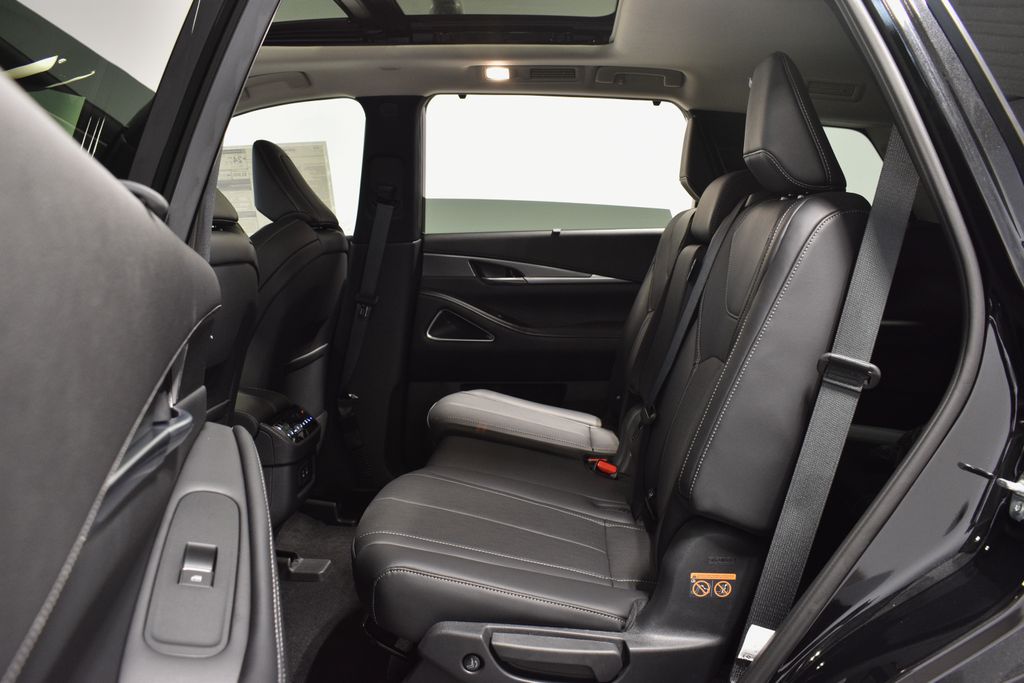 2026 Infiniti QX60 Luxe AWD photo 29