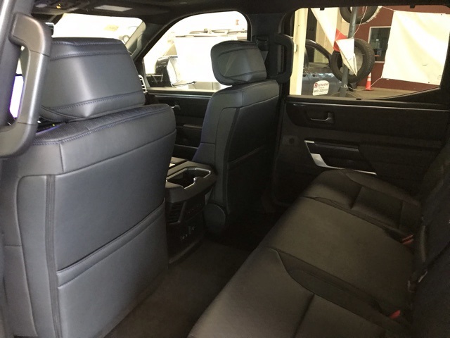 2025 Toyota Tundra Platinum CrewMax photo 10