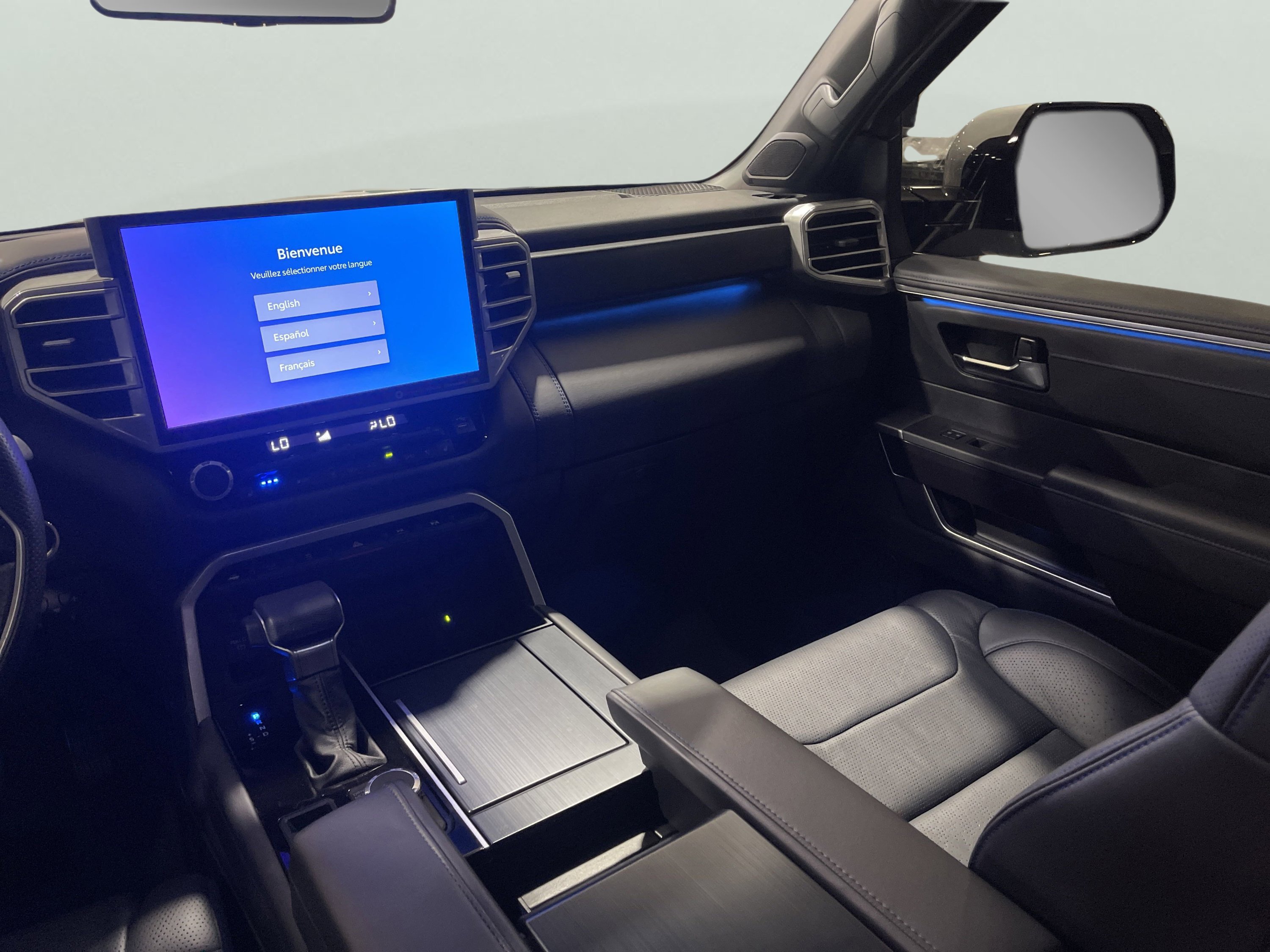 2023 Toyota Tundra Platinum photo 19