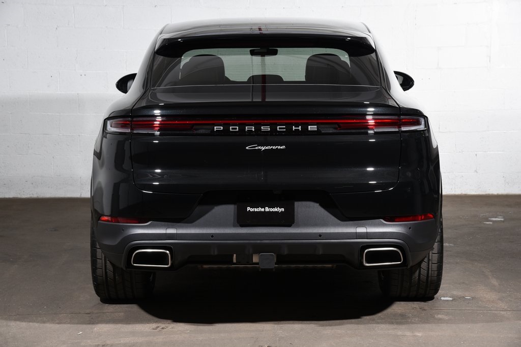 2025 Porsche Cayenne Coupe photo 6
