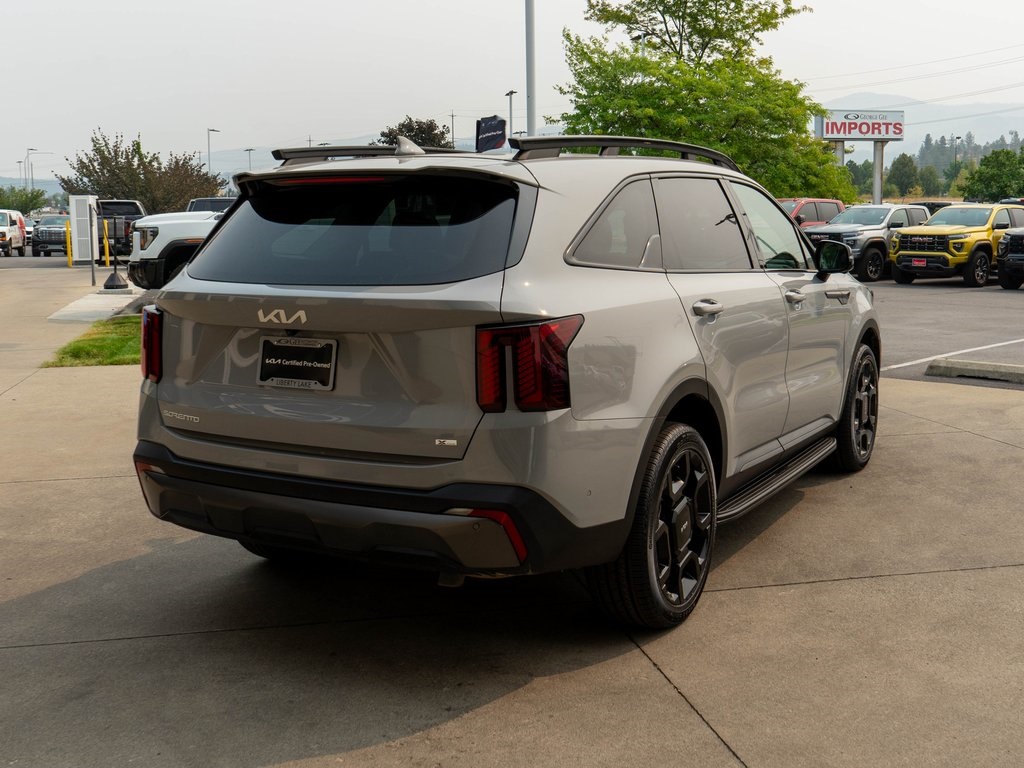 2024 Kia Sorento X-Line SX photo 2
