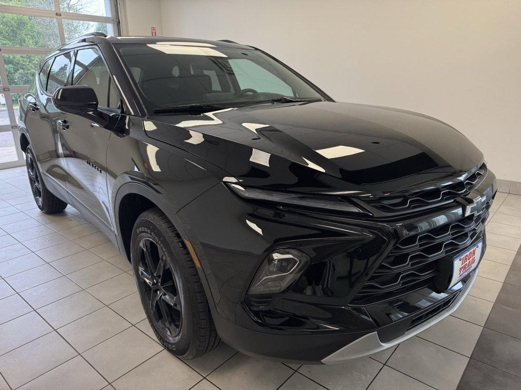 Used 2025 Chevrolet Blazer 2LT with VIN 3GNKBHR43SS157158 for sale in Virginia, Minnesota