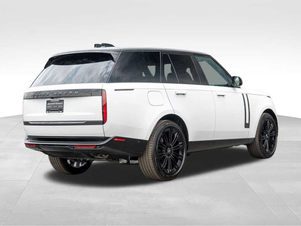 2025 Land Rover Range Rover SE photo 4
