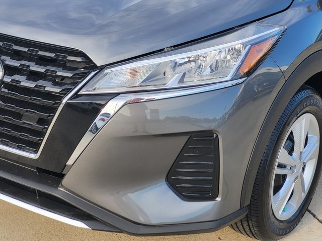 2025 Nissan Kicks Play S photo 4