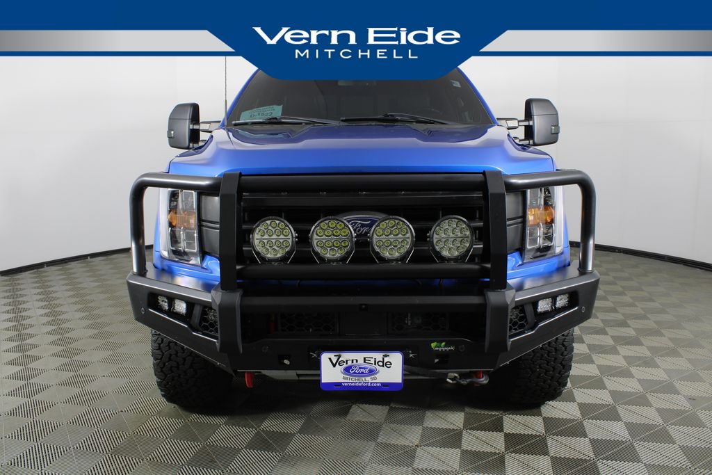 2021 Ford F-150 Lariat photo 2