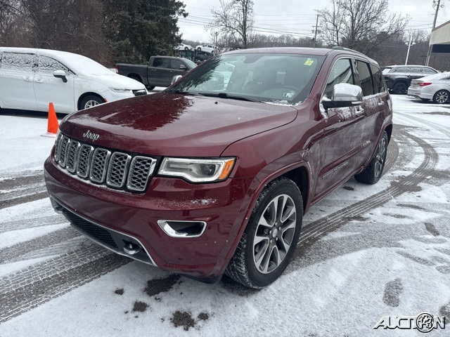 2018 Jeep Grand Cherokee Overland's photo
