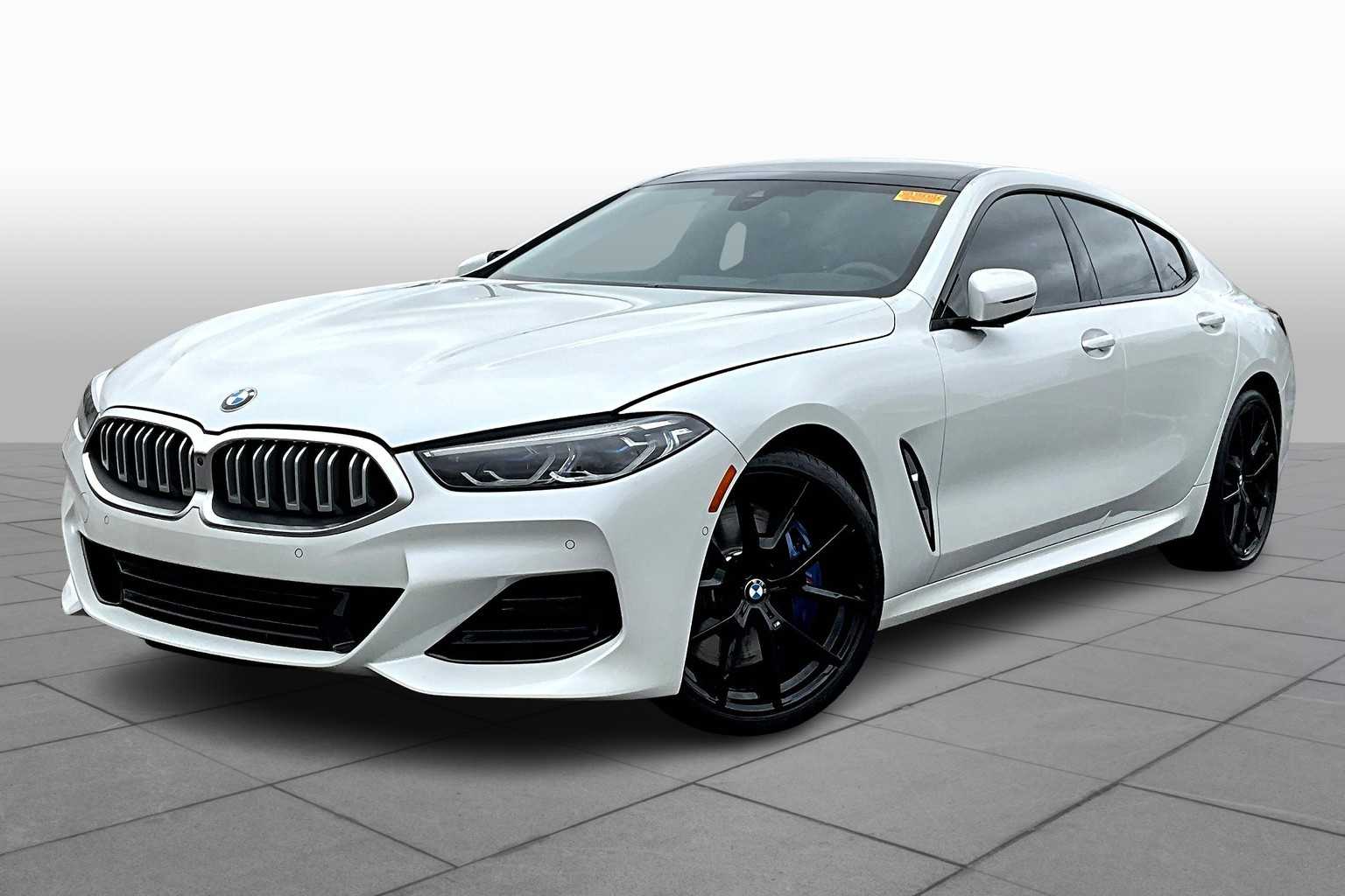 2024 BMW 8 Series 840i's photo