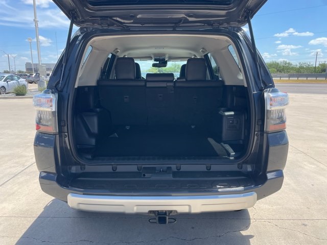 2024 Toyota 4Runner TRD Off-Road Premium photo 2