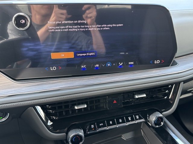 2025 Chevrolet Tahoe LS photo 9