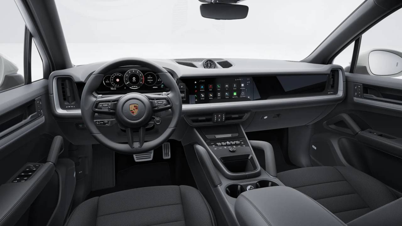 2025 Porsche Cayenne S photo 10