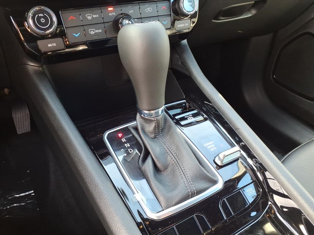 2026 Jeep Compass Limited photo 15
