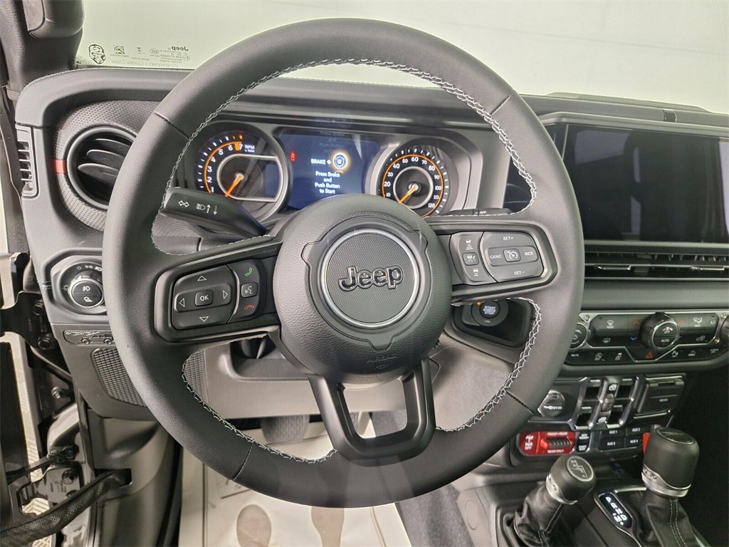 2025 Jeep Gladiator Rubicon photo 21