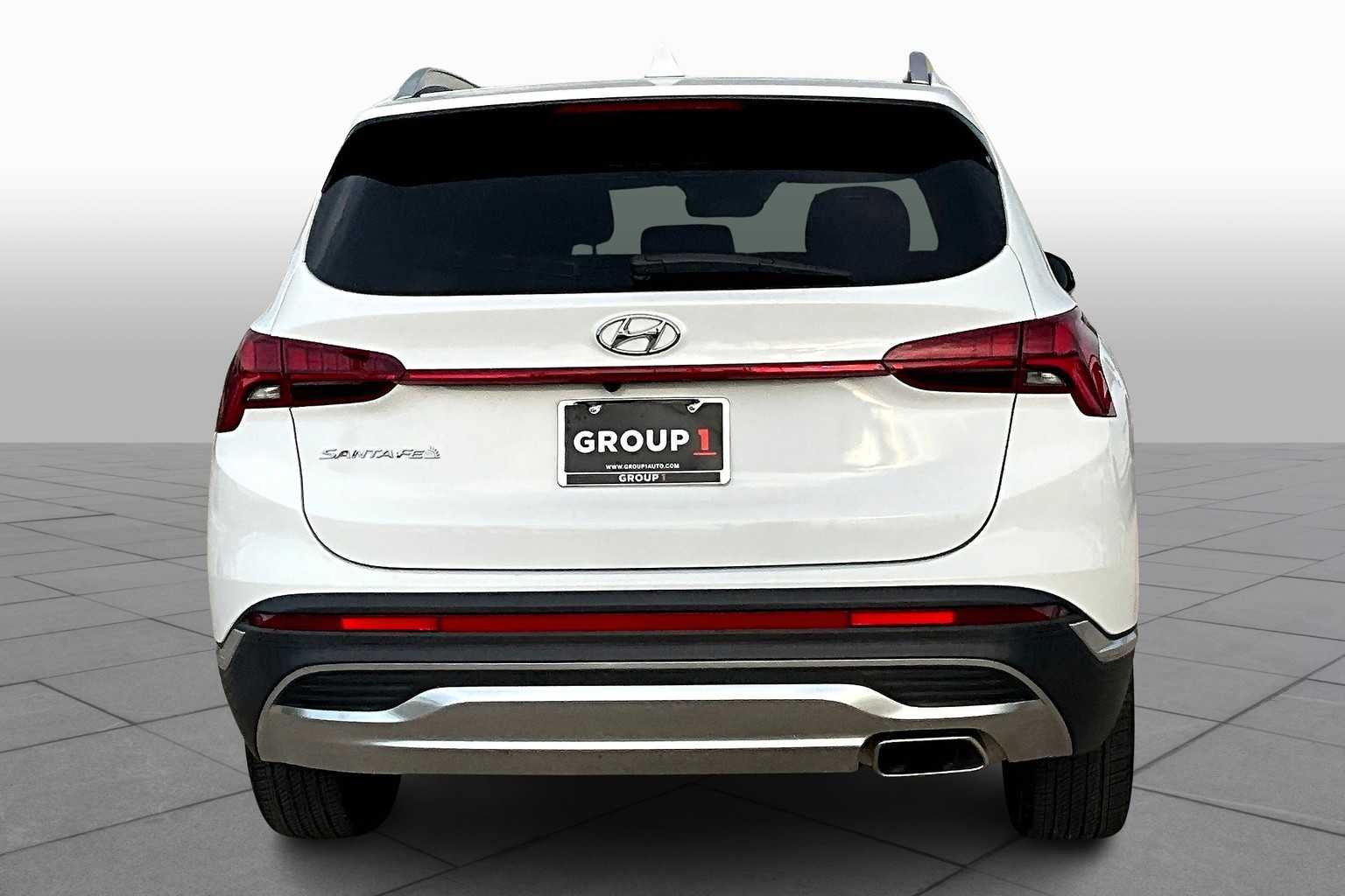 2023 Hyundai Santa Fe SEL Premium photo 4
