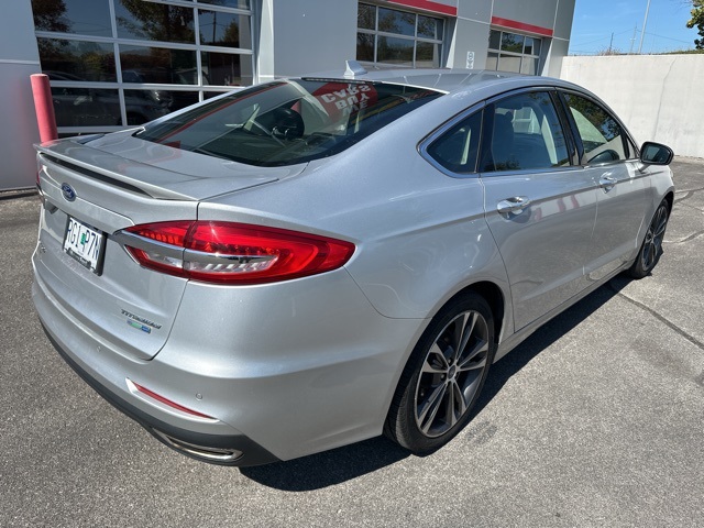 2019 Ford Fusion Titanium photo 3