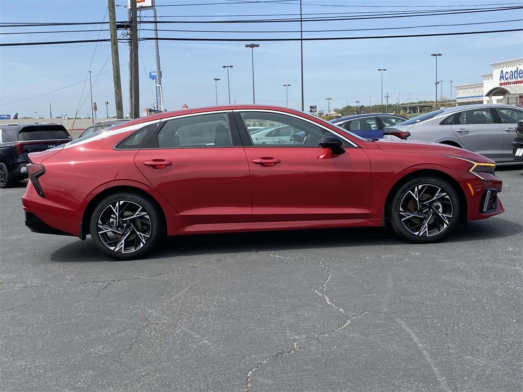 2025 Kia K5 GT-Line photo 2