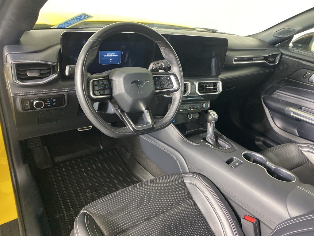 2024 Ford Mustang GT Premium Convertible photo 2