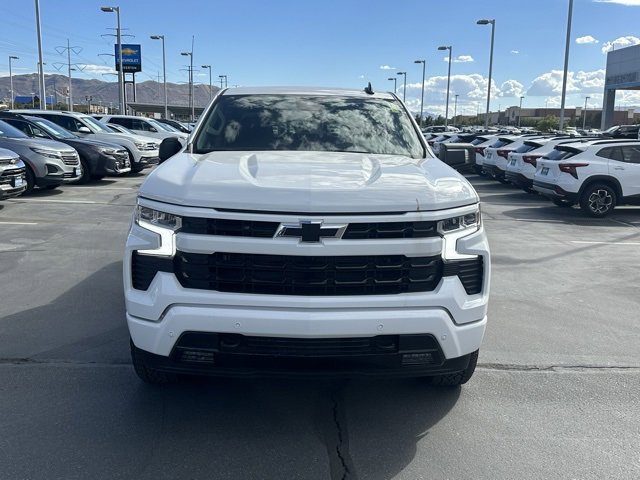 2026 Chevrolet Silverado 1500 RST photo 3