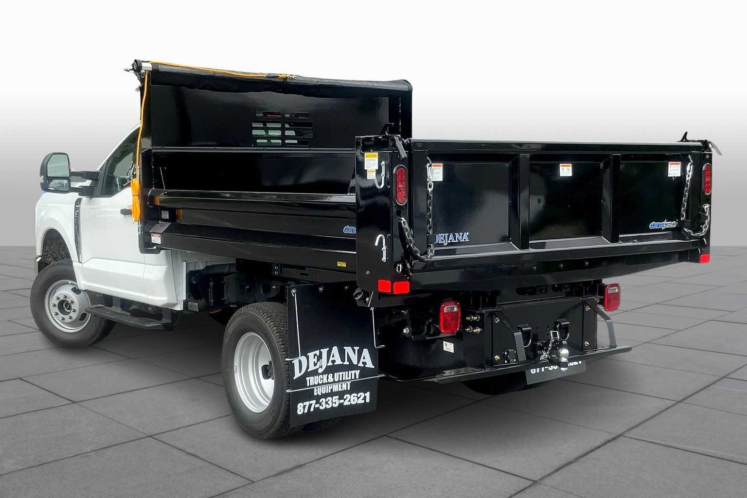 2025 Ford F-350 XL photo 3