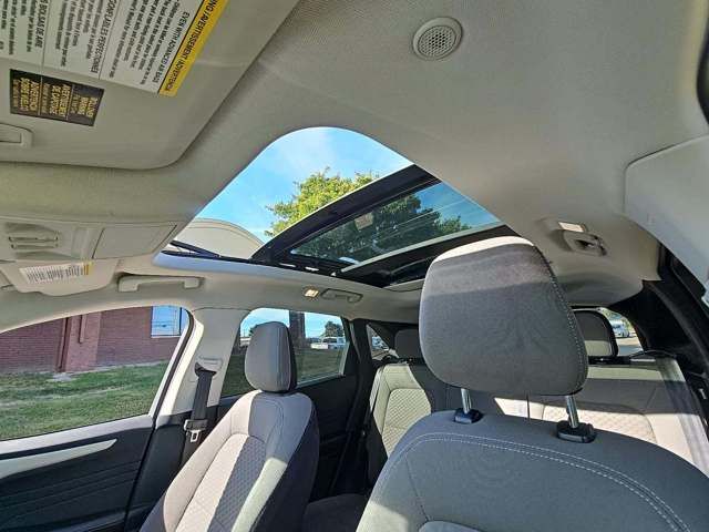 2022 Ford Escape SE photo 4