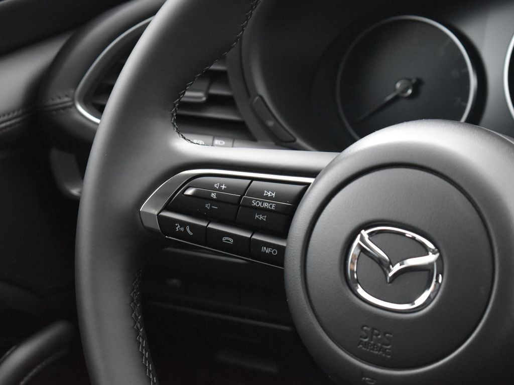 2025 Mazda Mazda3 Sedan 2.5 Select Sport photo 15