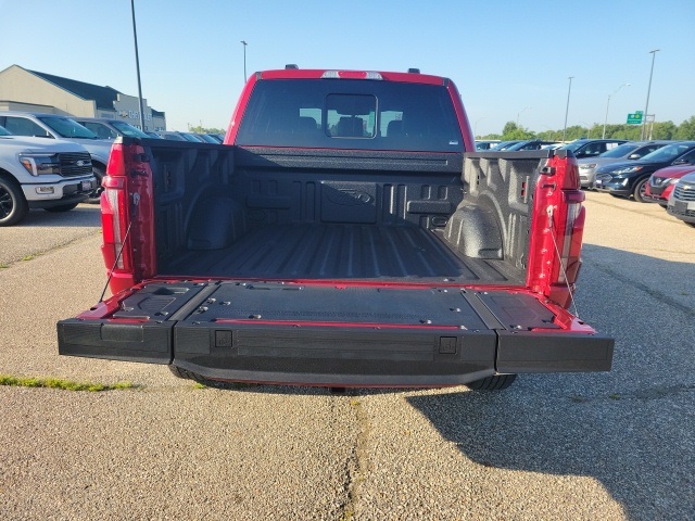 2025 Ford F-150 Lariat photo 27