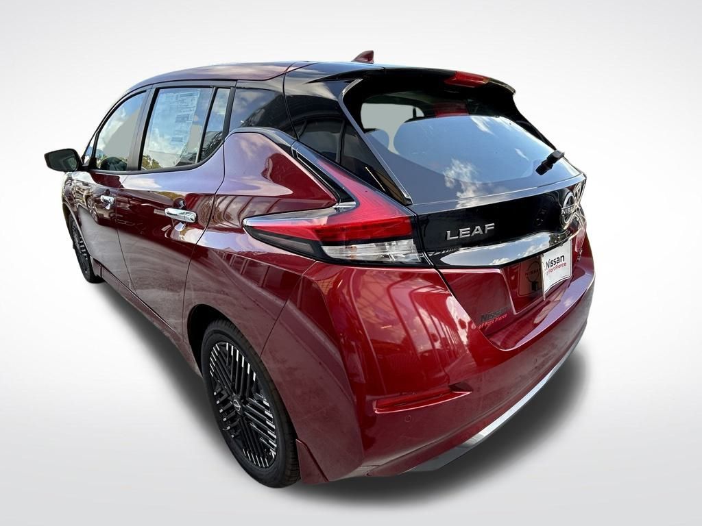 2025 Nissan Leaf SV Plus photo 4