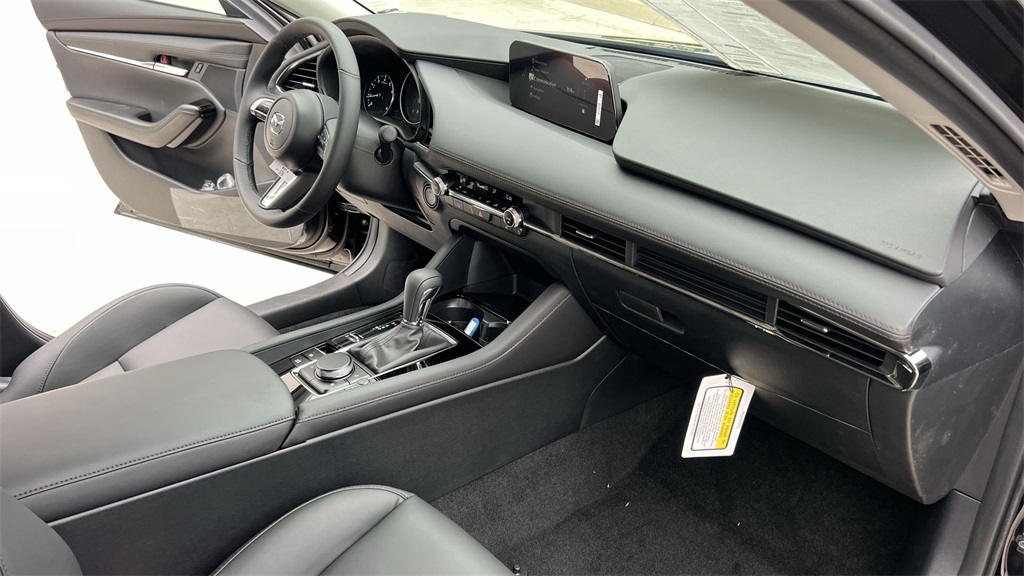 2025 Mazda Mazda3 Sedan 2.5 s Preferred photo 32