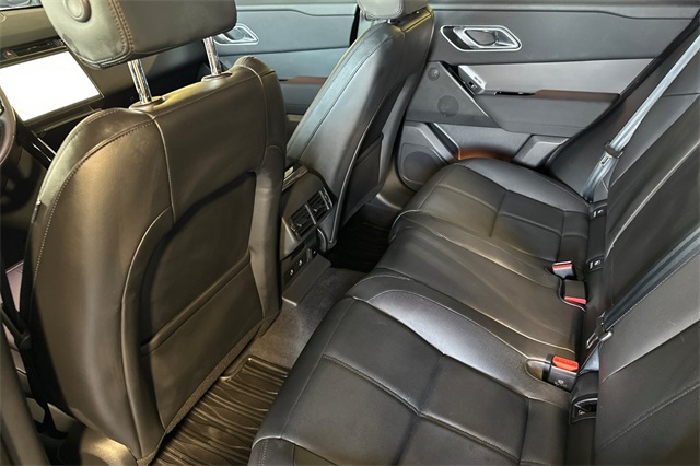 2024 Land Rover Range Rover Velar SE photo 10