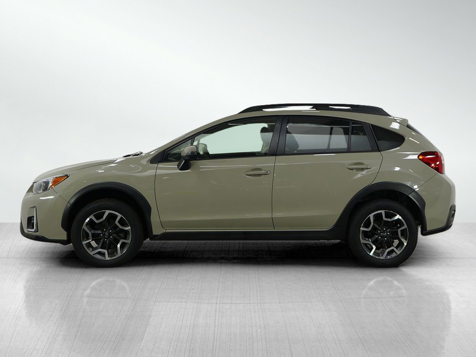 Used 2017 Subaru Crosstrek Limited with VIN JF2GPAKC6H8219972 for sale in South Saint Paul, Minnesota