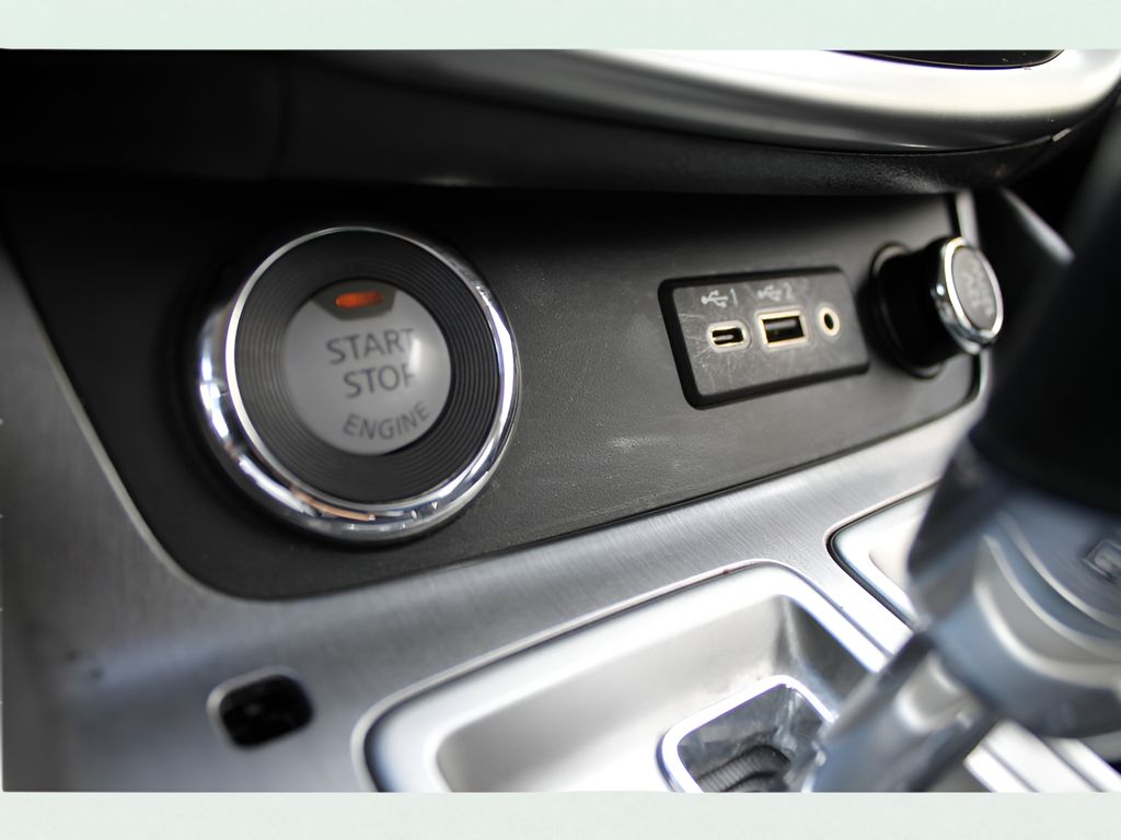 2023 Nissan Murano S photo 17
