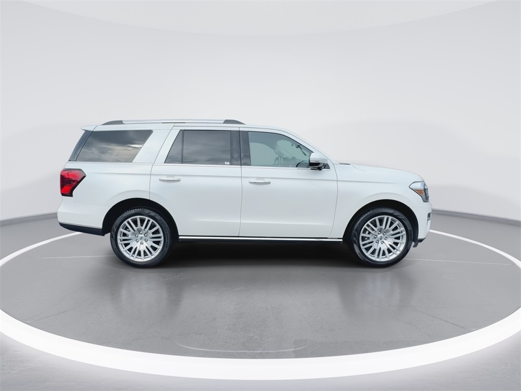 2024 Ford Expedition Limited photo 9