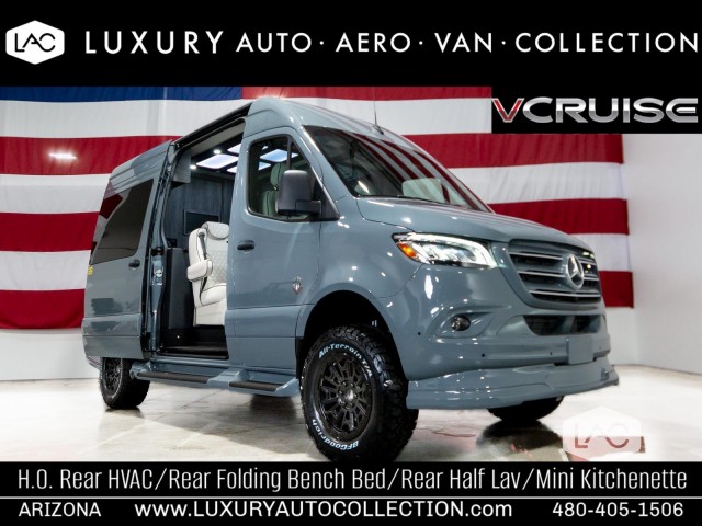 2025 OGV LUXURY COACH V-CRUISE (C4) 144 AWD w/ PetSafe & ADV Pkg