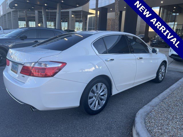 2015 Honda Accord EX-L photo 3