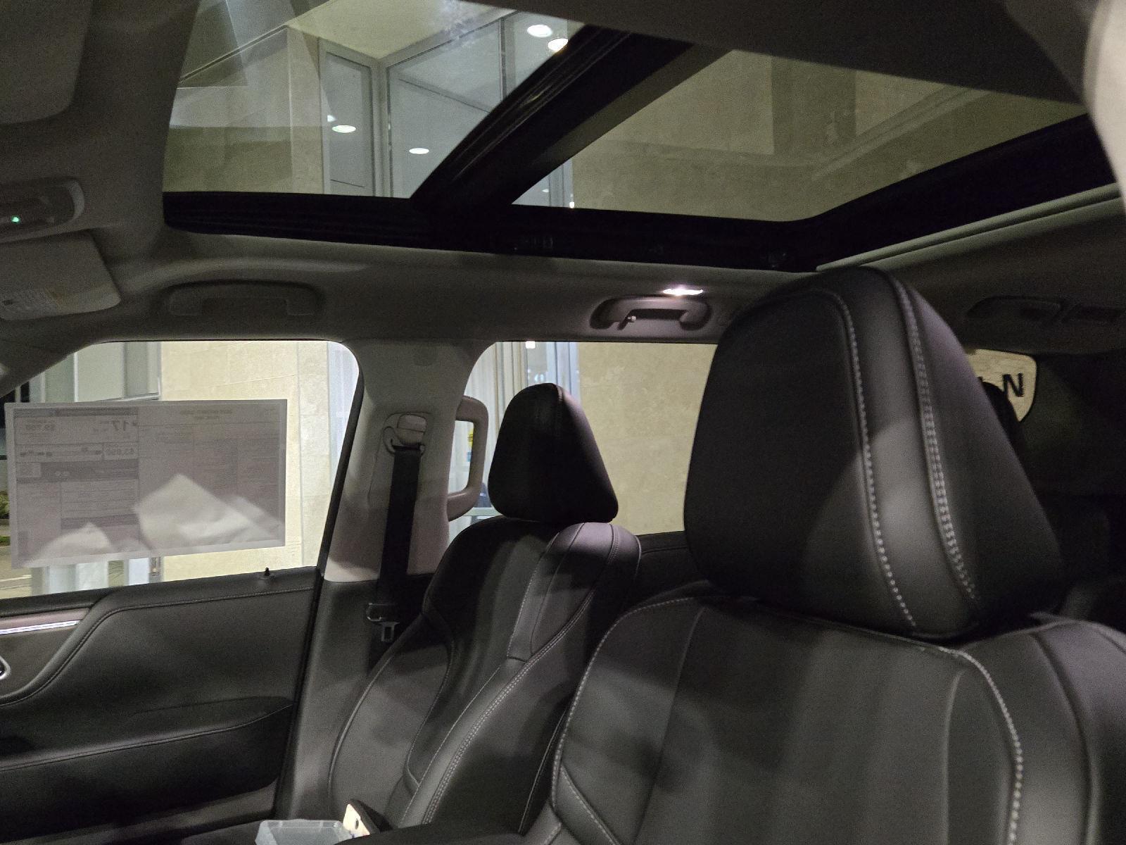 2026 Infiniti QX80 Pure photo 6